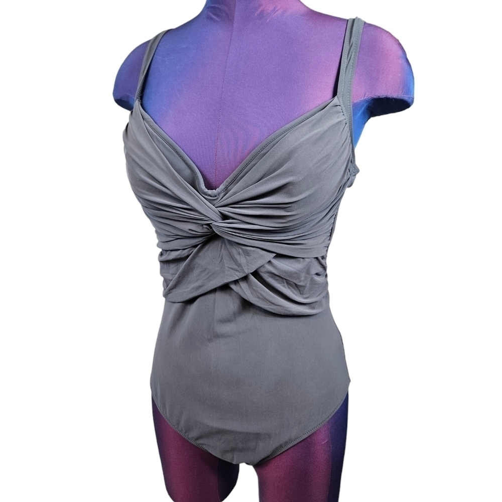 Diva by Rachel Pappo‎ Gray Twist Front One Piece Swimsuit D Cup Size 10 Women's